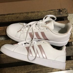 ADIDAS original  rose gold stripe 🌸LIKE NEW🌸